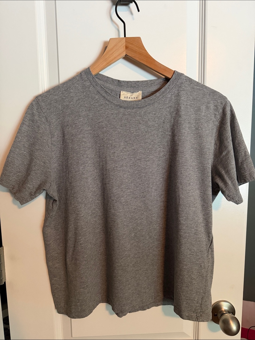 Sezane grey tee